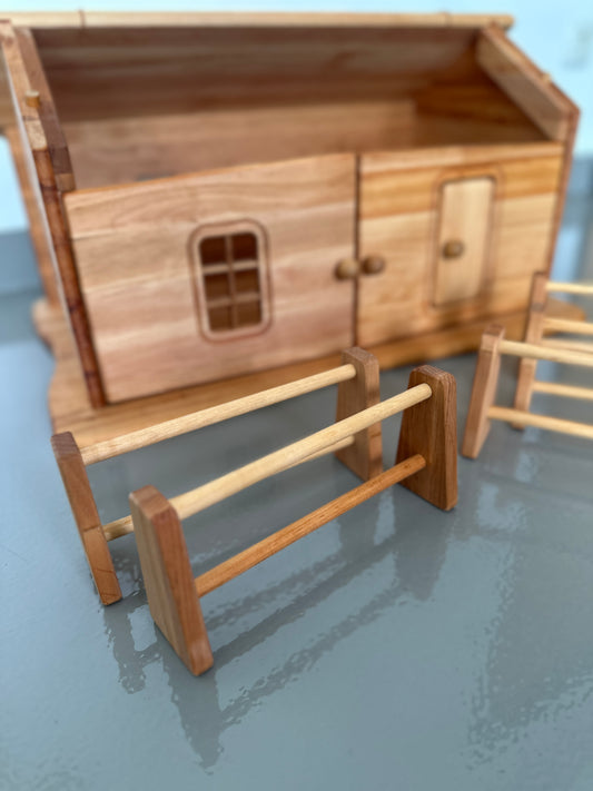 Drewart • Bauernhaus aus Erlenholz mit Koppel