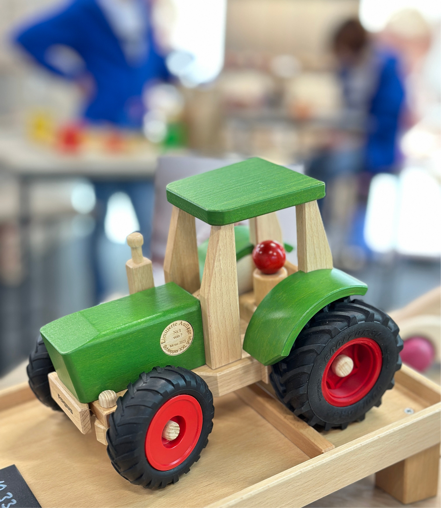 Fagus XXL Traktor Grün limitierte Auflage