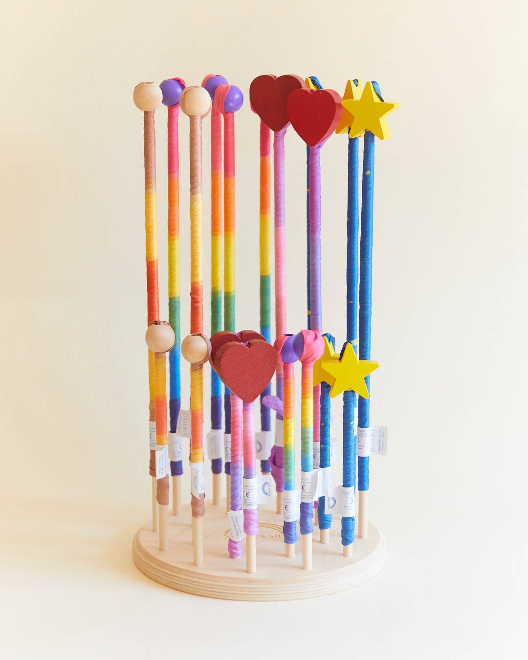 Regenbogen Silk & Wood Streamer - Zauberstab zum Vorspielen