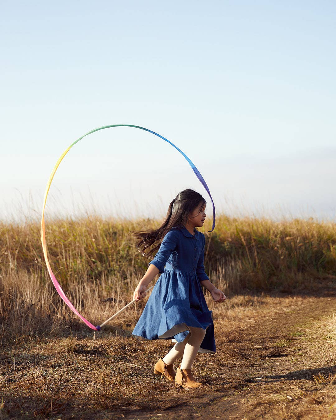 Regenbogen Silk & Wood Streamer - Zauberstab zum Vorspielen