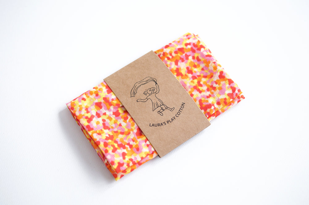 LAURAS PLAY COTTON Spieletuch Confetti Warm