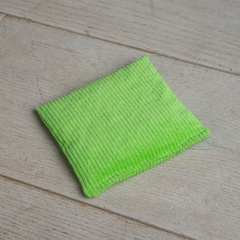 Little Botanic Label - Sensorisches Kissen hellgrün einzeln