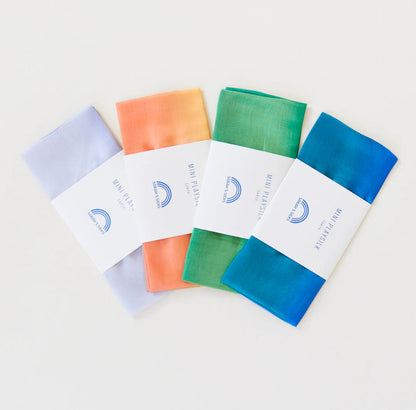 Mini Earth Playsilks - Waldorfspielzeug aus 100% Seide mit offenem Ende