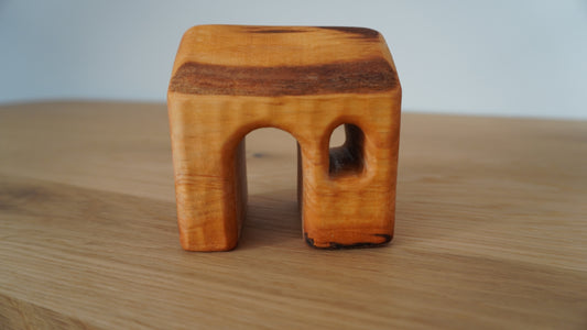 Bikeho - Kleines Haus mit einem Fenster