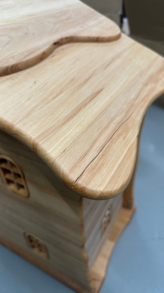 Drewart • Puppenhaus mit natürlichen Dach